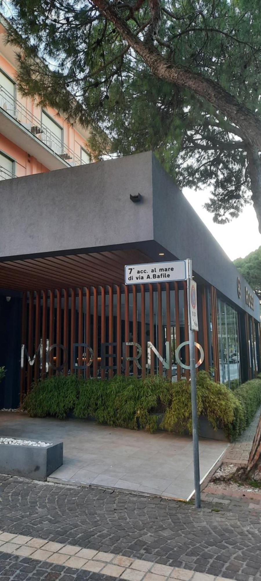 Hotel Moderno Τζεσόλο Λίντο Εξωτερικό φωτογραφία
