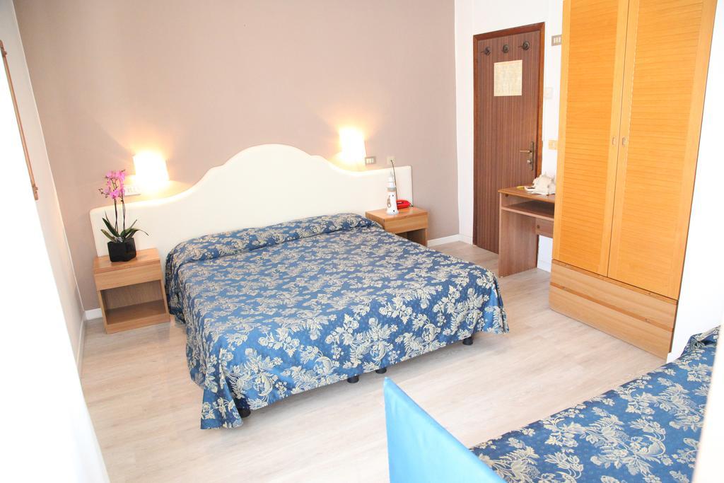 Hotel Moderno Τζεσόλο Λίντο Εξωτερικό φωτογραφία