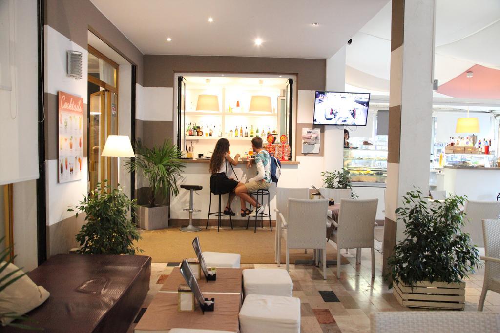 Hotel Moderno Τζεσόλο Λίντο Εξωτερικό φωτογραφία